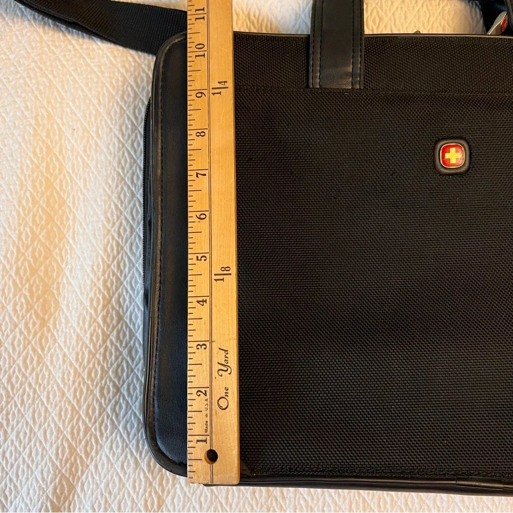 WENGER Comp-U-Folio Notebook Laptop Bag